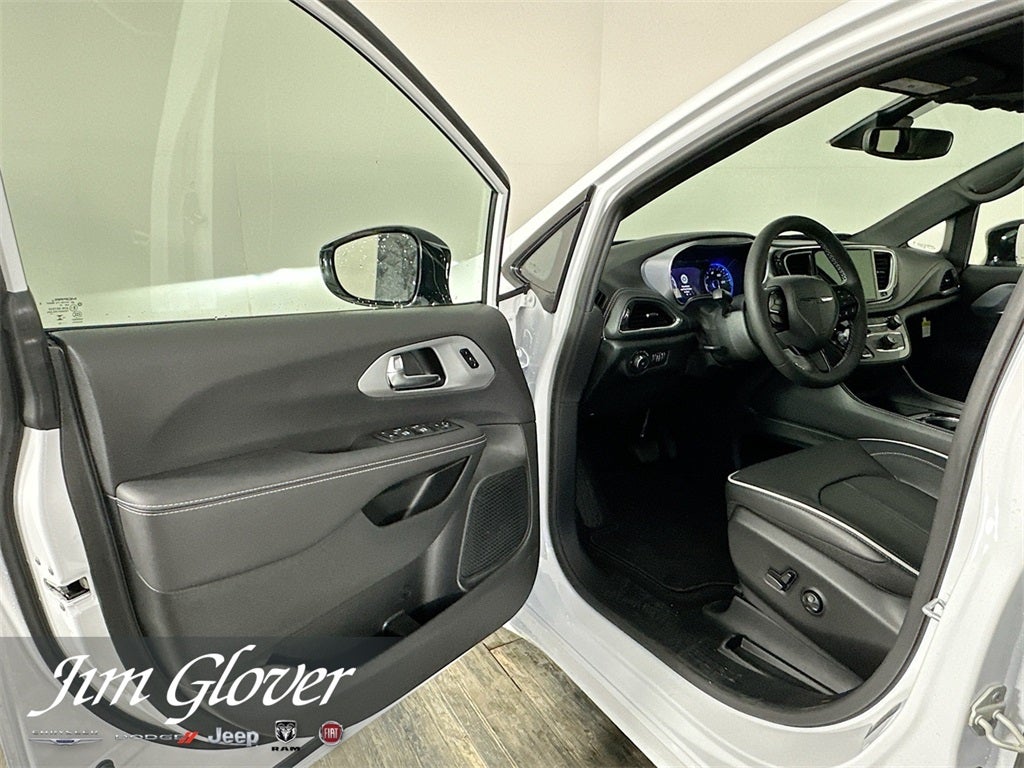 2026 Chrysler Pacifica PACIFICA LIMITED