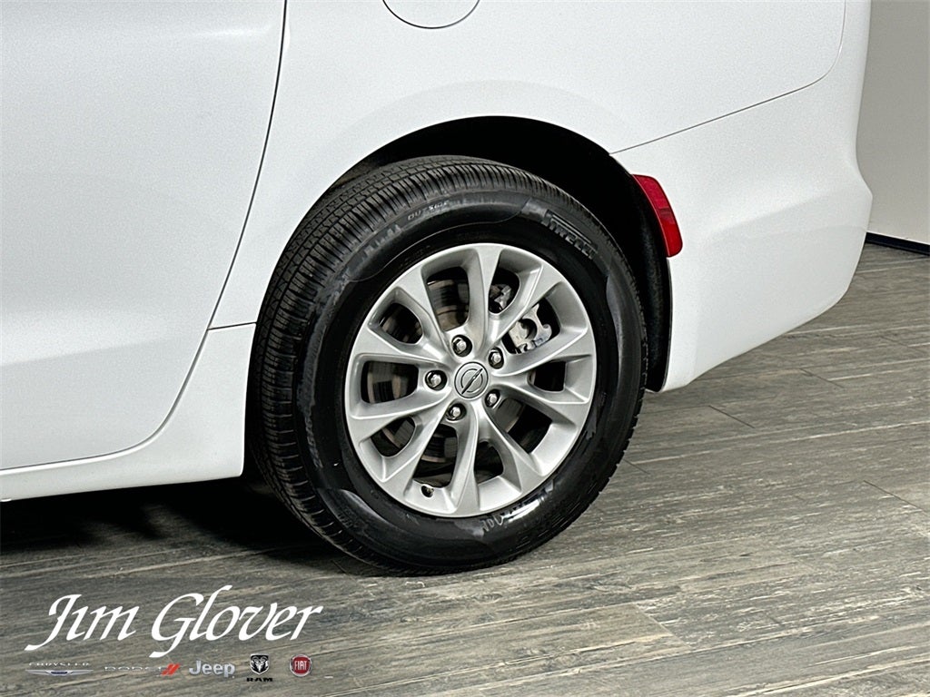 2024 Chrysler Pacifica Touring L AWD