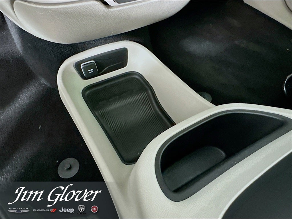 2024 Chrysler Pacifica Touring L AWD