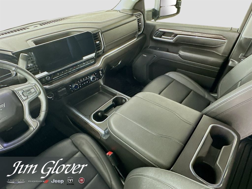 2025 Chevrolet Silverado 2500HD 4WD Crew Cab Standard Bed LTZ