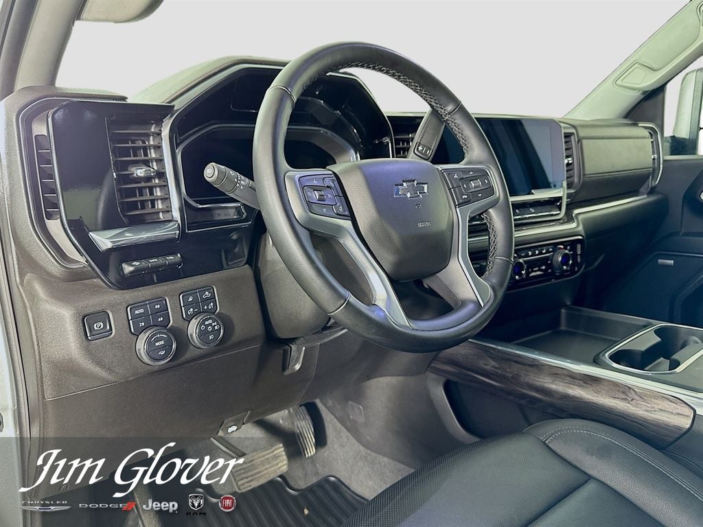 2025 Chevrolet Silverado 2500HD 4WD Crew Cab Standard Bed LTZ