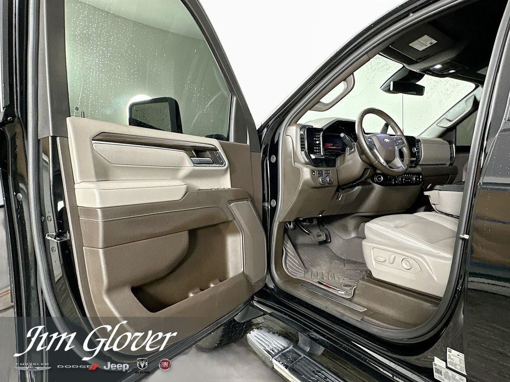 2024 Chevrolet Silverado 3500HD 4WD Crew Cab Standard Bed LT