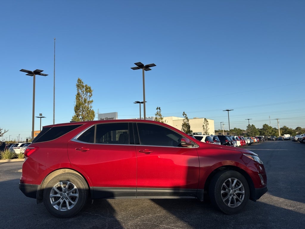 Used 2018 Chevrolet Equinox LT with VIN 2GNAXJEV2J6285357 for sale in Owasso, OK