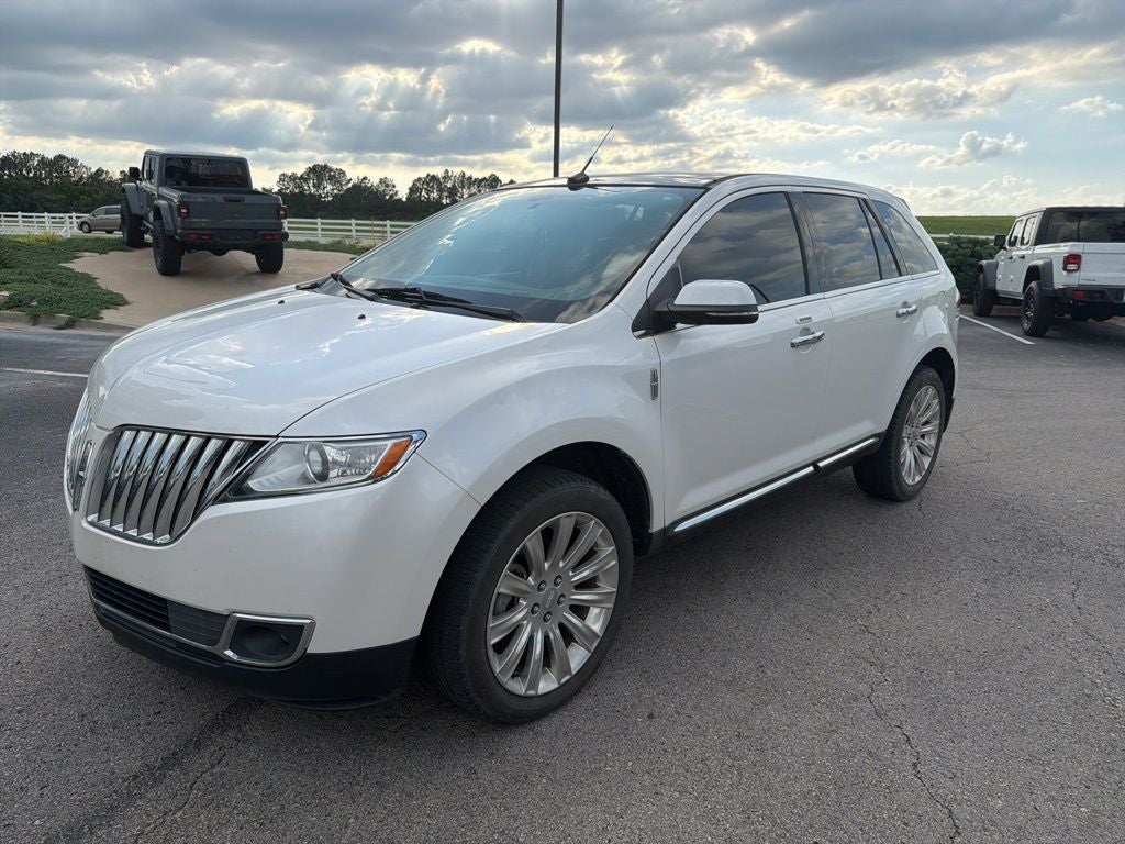 2014 Lincoln MKX Base