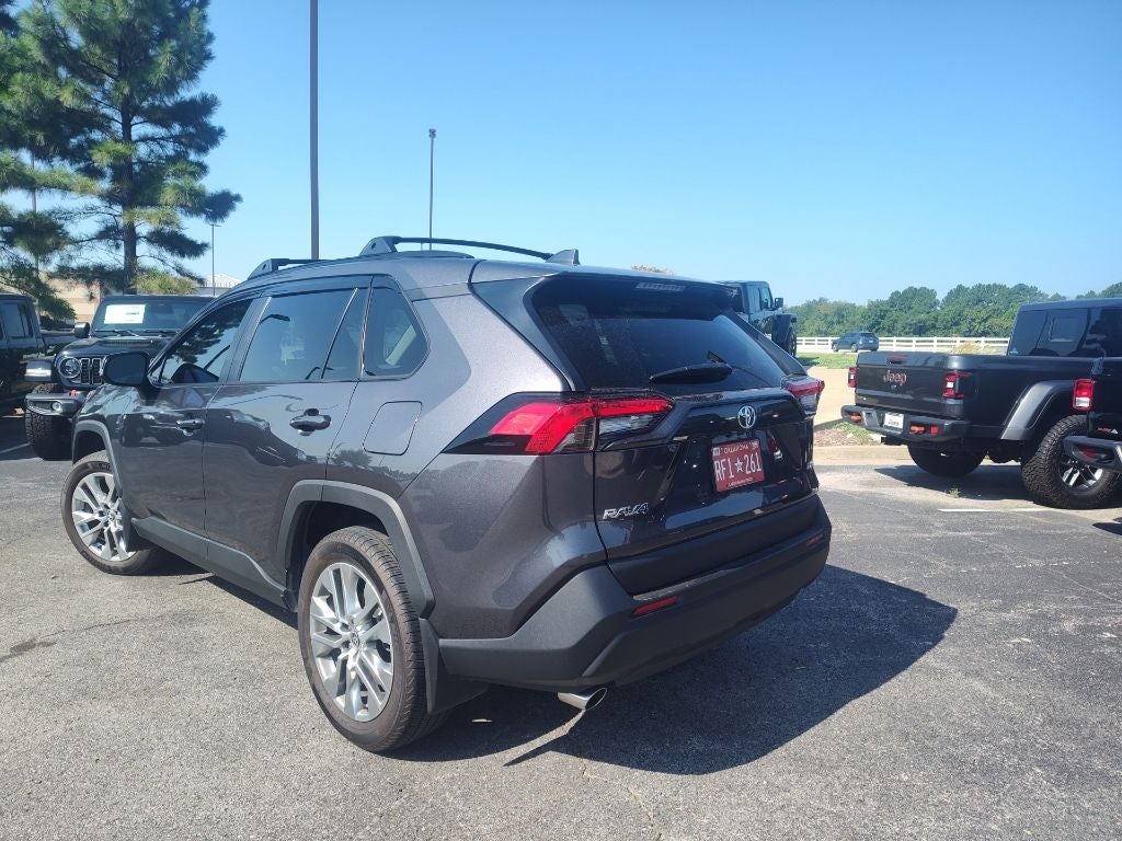 2023 Toyota RAV4 XLE Premium