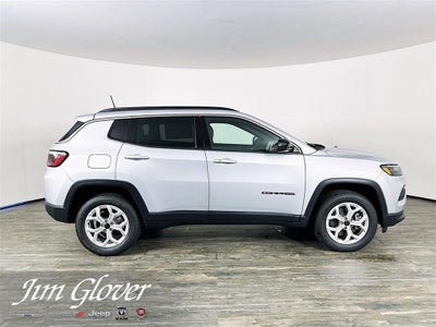 2025 Jeep Compass COMPASS LATITUDE 4X4