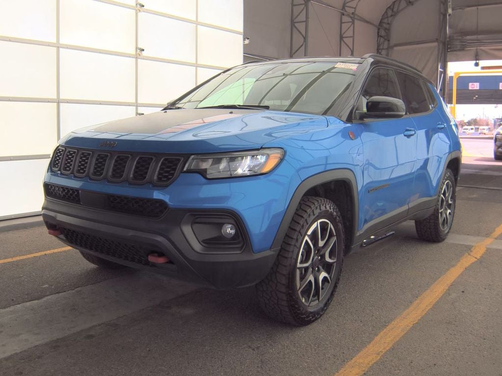 2025 Jeep Compass Trailhawk