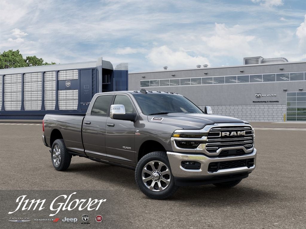 2026 RAM 3500 RAM 3500 LARAMIE CREW CAB 4X4 8' BOX