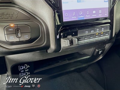 2026 RAM 2500 RAM 2500 BLACK EXPRESS CREW CAB 4X4 6'4' BOX