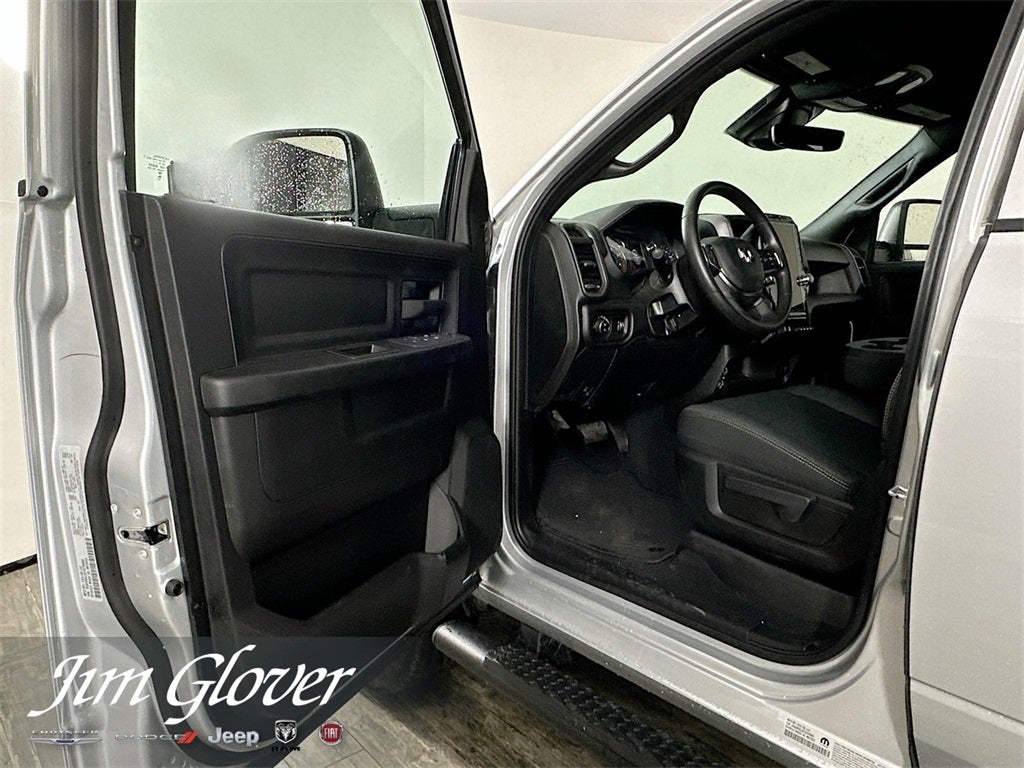 2026 RAM 2500 RAM 2500 TRADESMAN CREW CAB 4X4 6'4' BOX