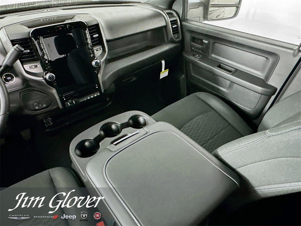 2026 RAM 2500 RAM 2500 TRADESMAN CREW CAB 4X4 6'4' BOX