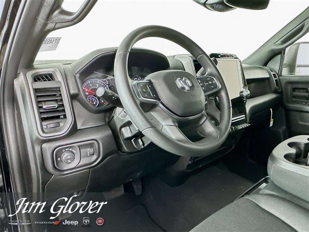 2026 RAM 2500 RAM 2500 TRADESMAN CREW CAB 4X4 6'4' BOX