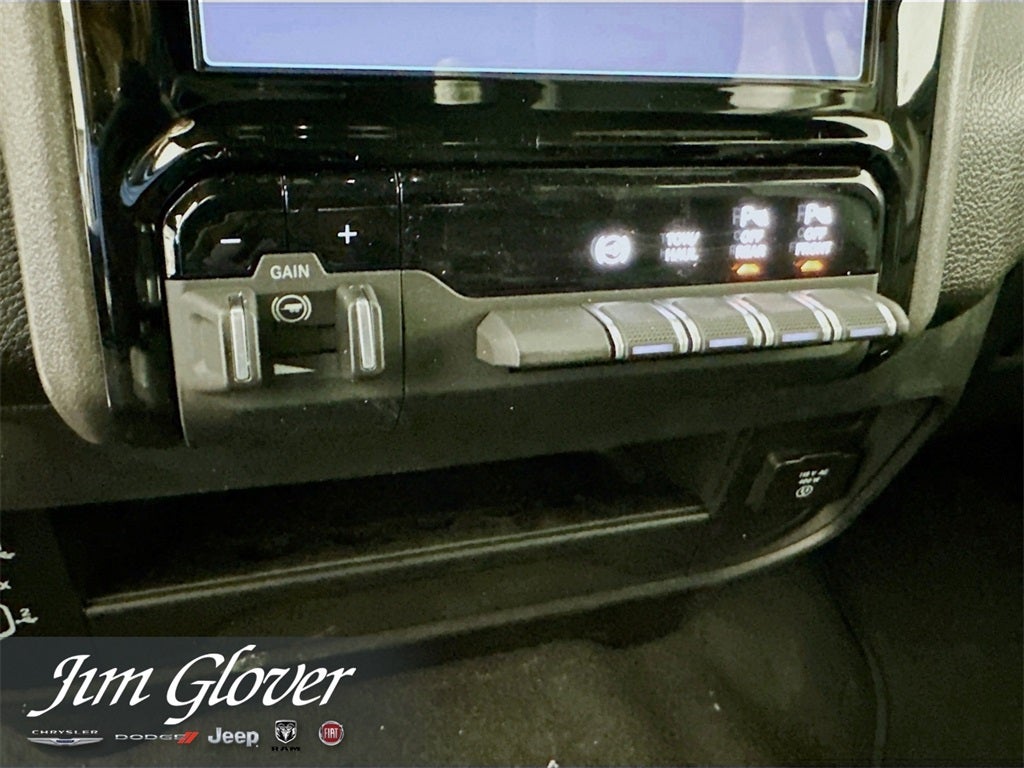 2026 RAM 2500 RAM 2500 TRADESMAN CREW CAB 4X4 6'4' BOX