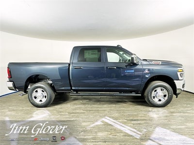 2026 RAM 2500 RAM 2500 TRADESMAN CREW CAB 4X4 6'4' BOX