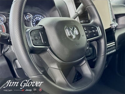 2026 RAM 2500 RAM 2500 BLACK EXPRESS CREW CAB 4X4 6'4' BOX