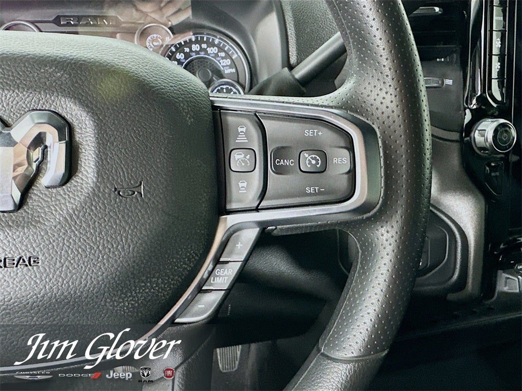 2026 RAM 2500 RAM 2500 BLACK EXPRESS CREW CAB 4X4 6'4' BOX