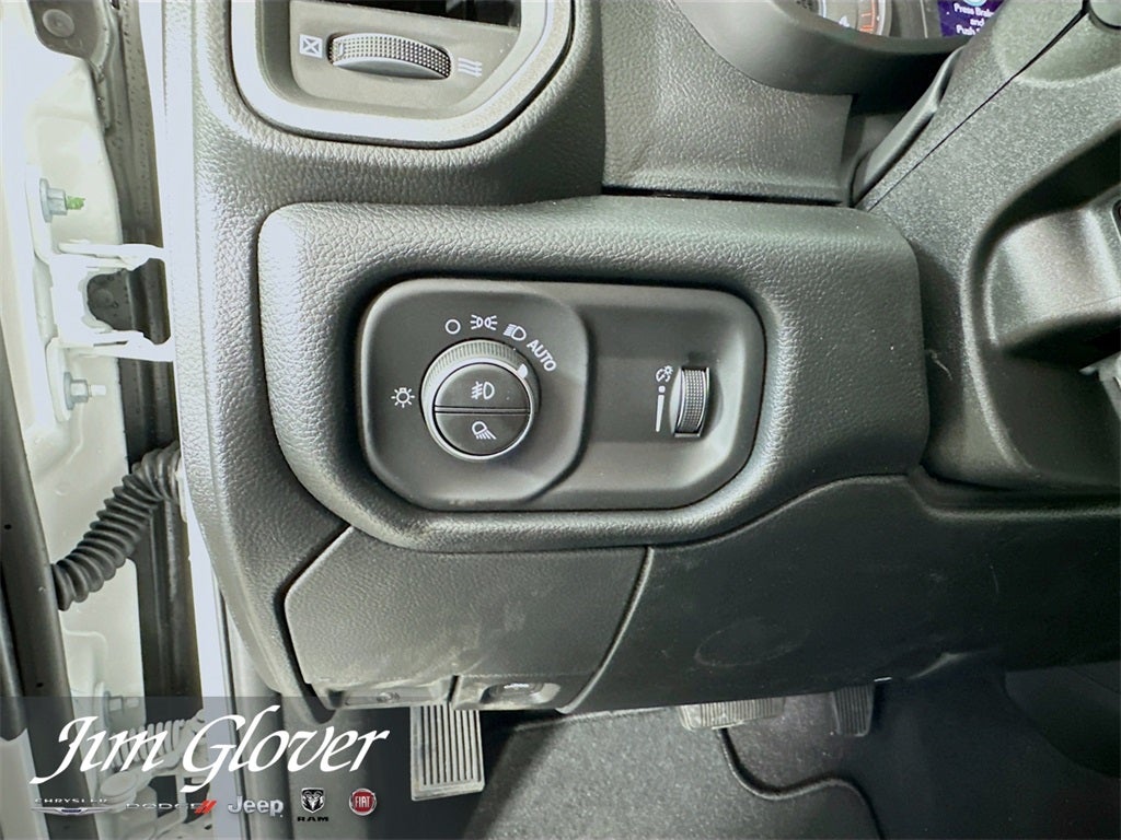 2026 RAM 2500 RAM 2500 TRADESMAN CREW CAB 4X4 6'4' BOX