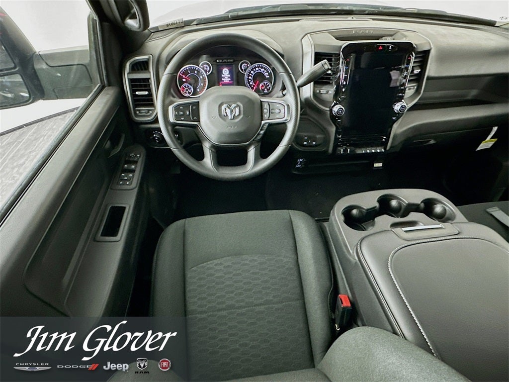 2026 RAM 2500 RAM 2500 TRADESMAN CREW CAB 4X4 6'4' BOX