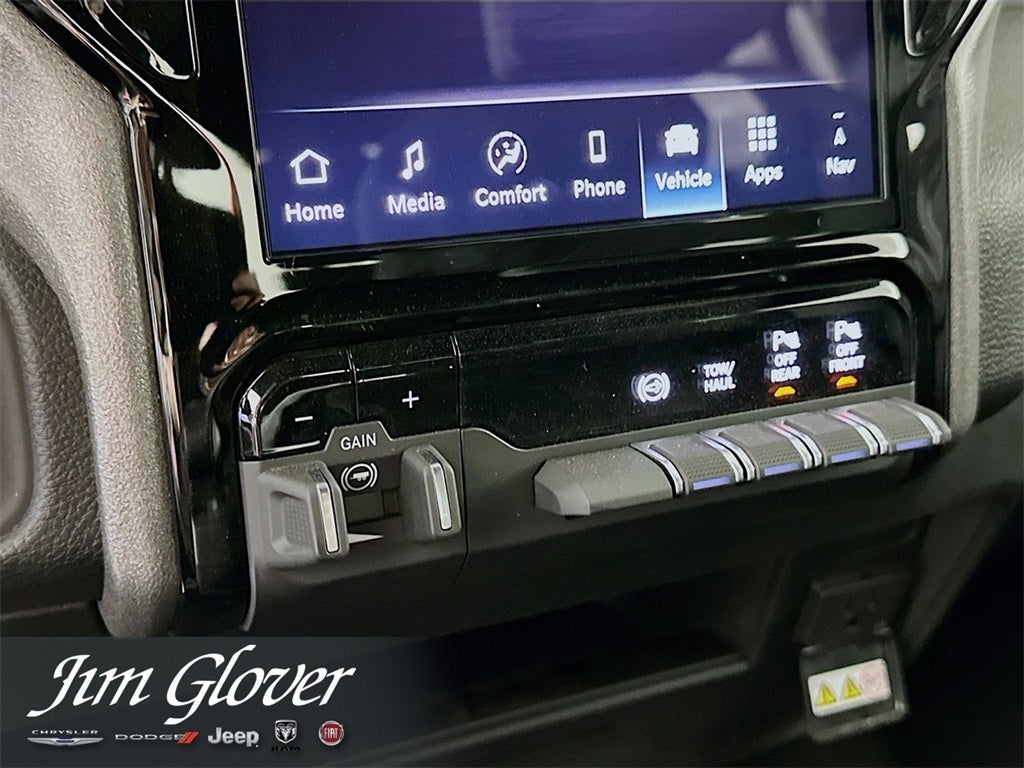 2026 RAM 2500 RAM 2500 TRADESMAN CREW CAB 4X4 6'4' BOX