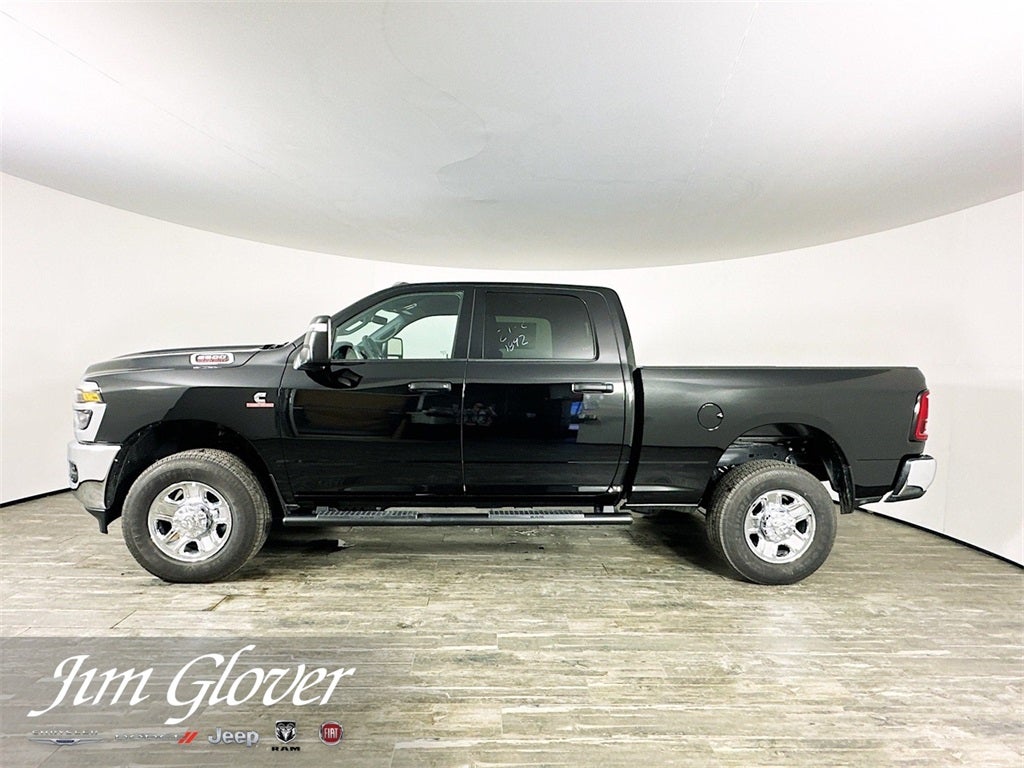 2026 RAM 2500 RAM 2500 TRADESMAN CREW CAB 4X4 6'4' BOX