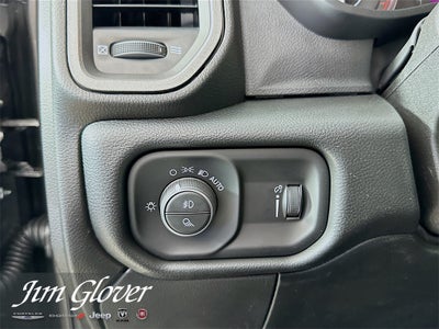 2026 RAM 2500 RAM 2500 TRADESMAN CREW CAB 4X4 6'4' BOX