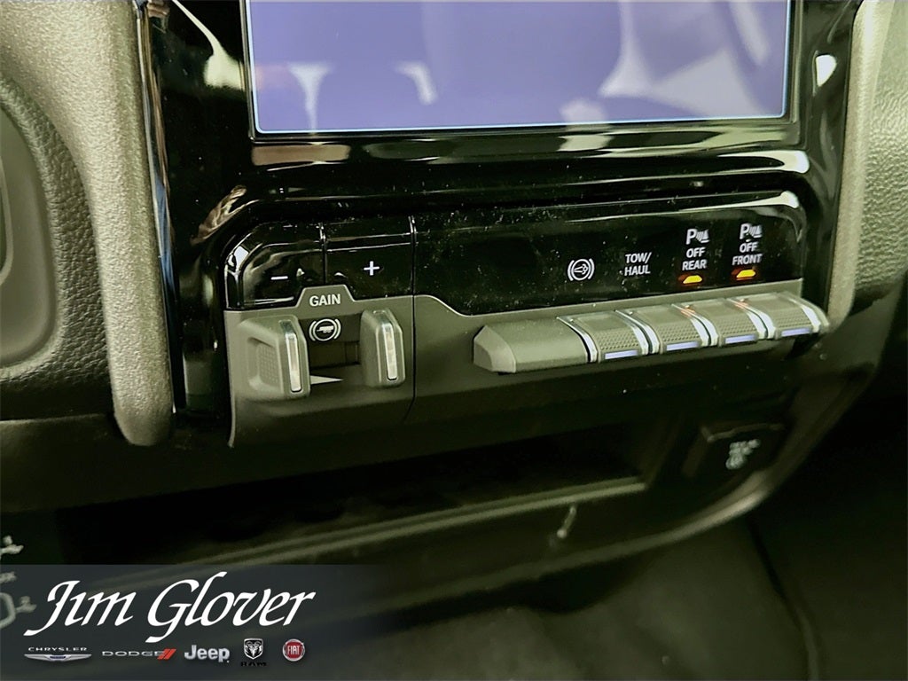 2026 RAM 2500 RAM 2500 TRADESMAN CREW CAB 4X4 6'4' BOX