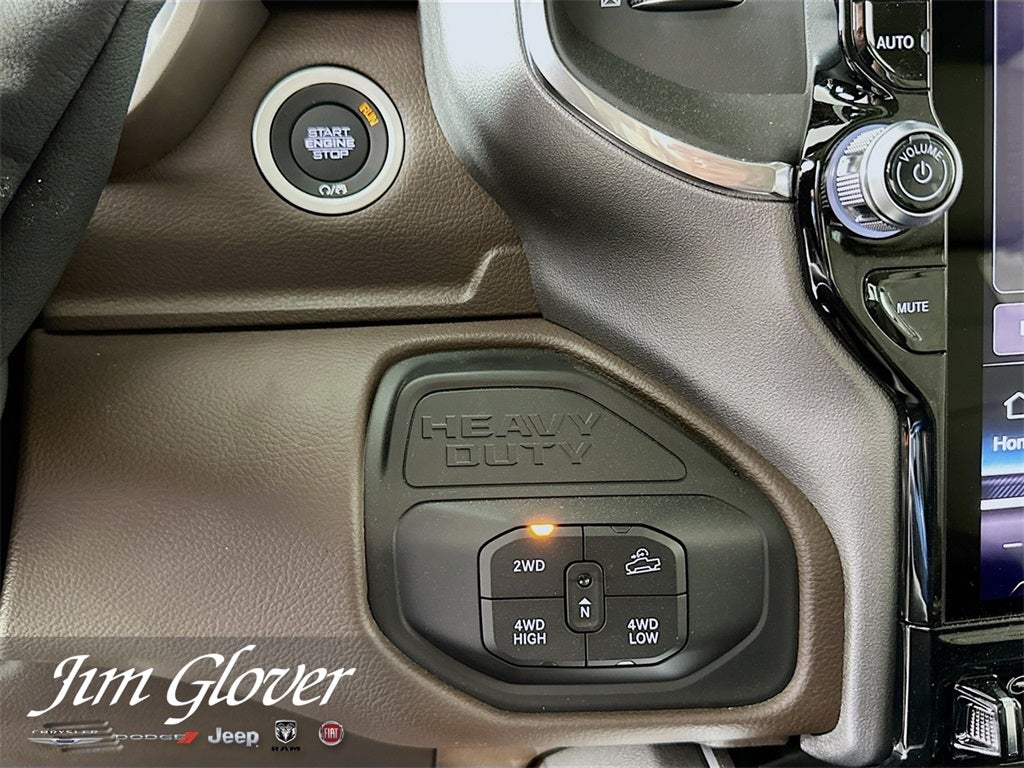 2026 RAM 2500 RAM 2500 LARAMIE CREW CAB 4X4 6'4' BOX