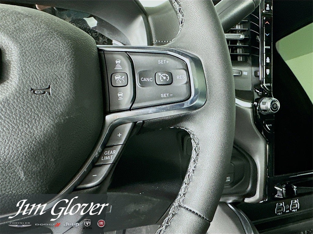 2026 RAM 2500 RAM 2500 LARAMIE CREW CAB 4X4 6'4' BOX