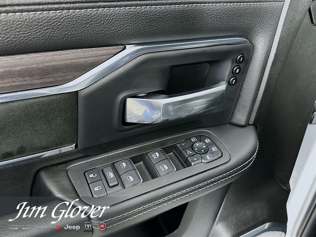 2026 RAM 2500 RAM 2500 LARAMIE MEGA CAB 4X4 6'4' BOX