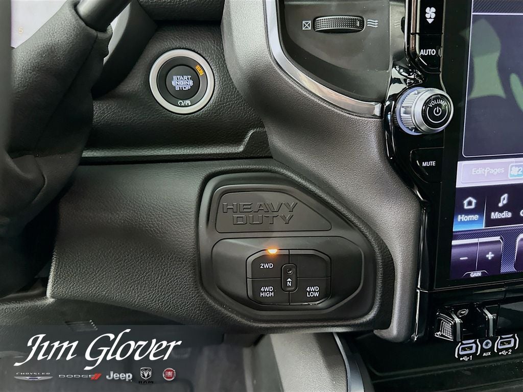 2026 RAM 2500 RAM 2500 LARAMIE MEGA CAB 4X4 6'4' BOX