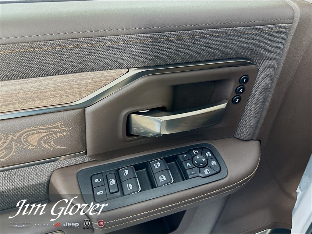 2026 RAM 2500 RAM 2500 LIMITED LONGHORN CREW CAB 4X4 6'4' BOX