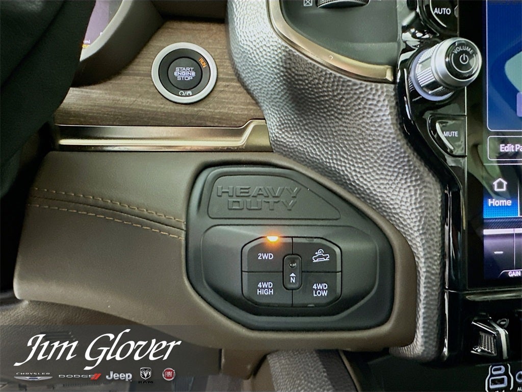 2026 RAM 2500 RAM 2500 LIMITED LONGHORN CREW CAB 4X4 6'4' BOX