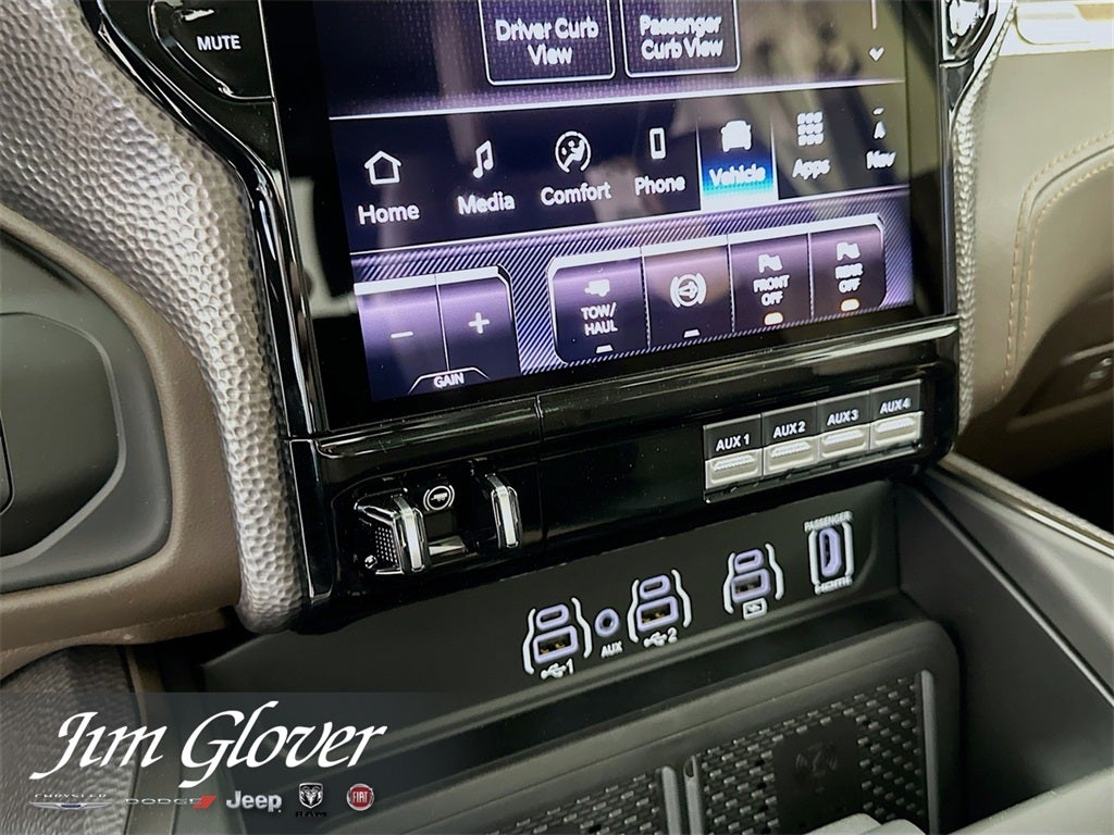 2026 RAM 2500 RAM 2500 LIMITED LONGHORN CREW CAB 4X4 6'4' BOX