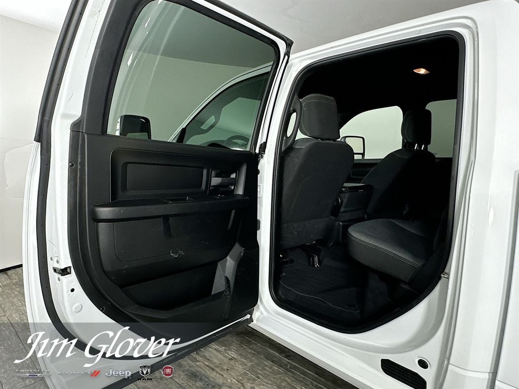 2024 RAM 3500 Tradesman Crew Cab 4x4 8' Box