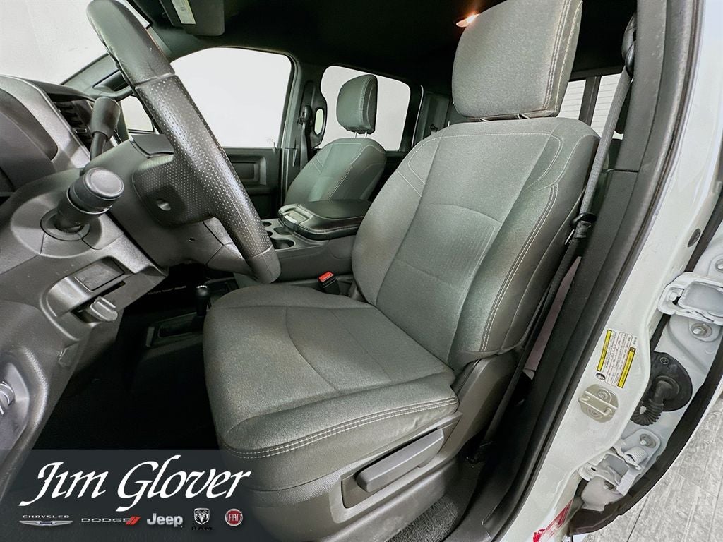 2024 RAM 3500 Tradesman Crew Cab 4x4 8' Box