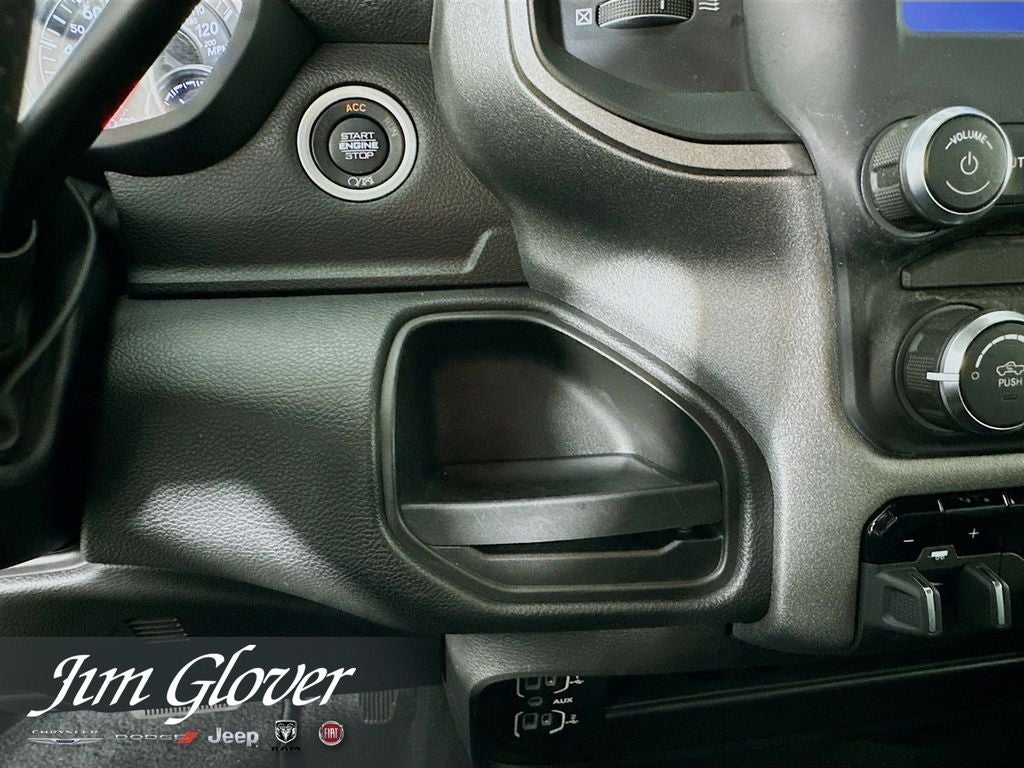 2024 RAM 3500 Tradesman Crew Cab 4x4 8' Box