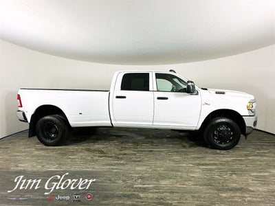 2024 RAM 3500 Tradesman Crew Cab 4x4 8' Box