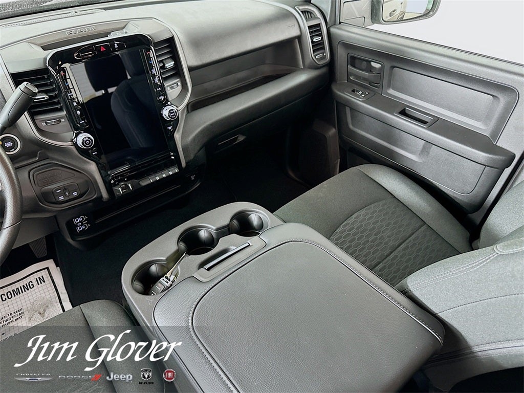 2026 RAM 3500 RAM 3500 TRADESMAN CREW CAB 4X4 8' BOX