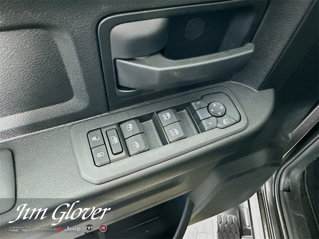 2026 RAM 3500 RAM 3500 TRADESMAN CREW CAB 4X4 8' BOX