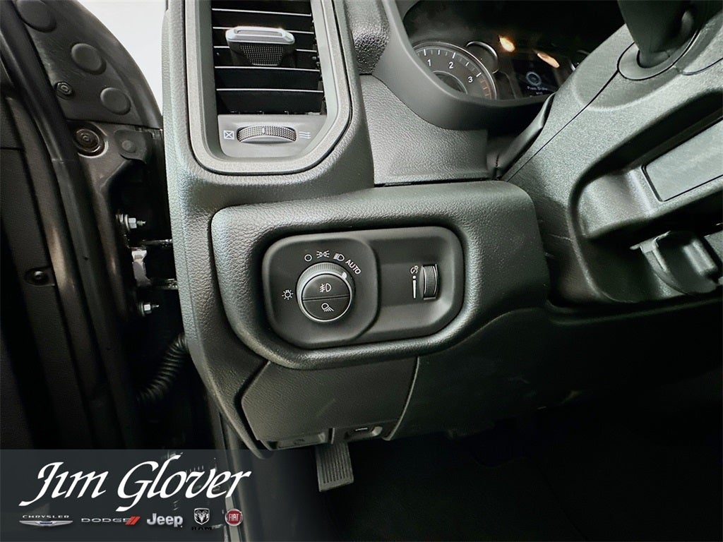 2026 RAM 3500 RAM 3500 TRADESMAN CREW CAB 4X4 8' BOX