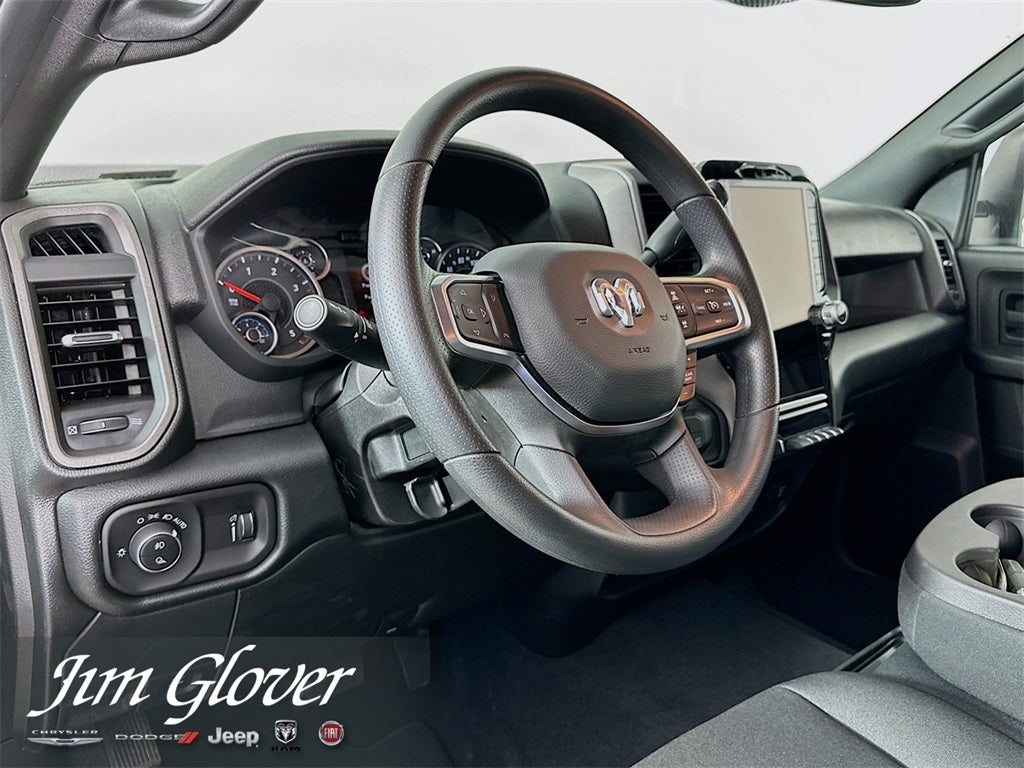 2026 RAM 3500 RAM 3500 TRADESMAN CREW CAB 4X4 8' BOX