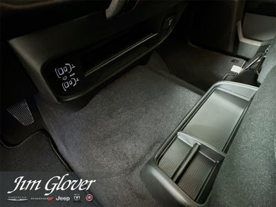 2026 RAM 3500 RAM 3500 TRADESMAN CREW CAB 4X4 8' BOX