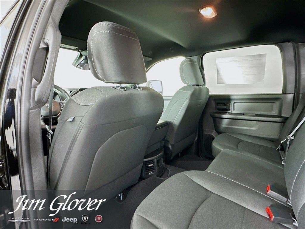 2026 RAM 3500 RAM 3500 TRADESMAN CREW CAB 4X4 8' BOX