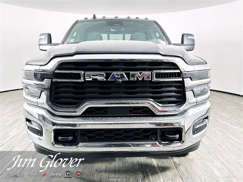 2026 RAM 3500 RAM 3500 TRADESMAN CREW CAB 4X4 8' BOX