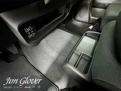 2026 RAM 3500 RAM 3500 TRADESMAN CREW CAB 4X4 8' BOX