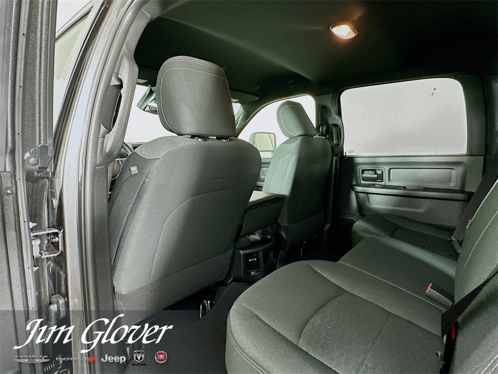 2026 RAM 3500 RAM 3500 TRADESMAN CREW CAB 4X4 8' BOX