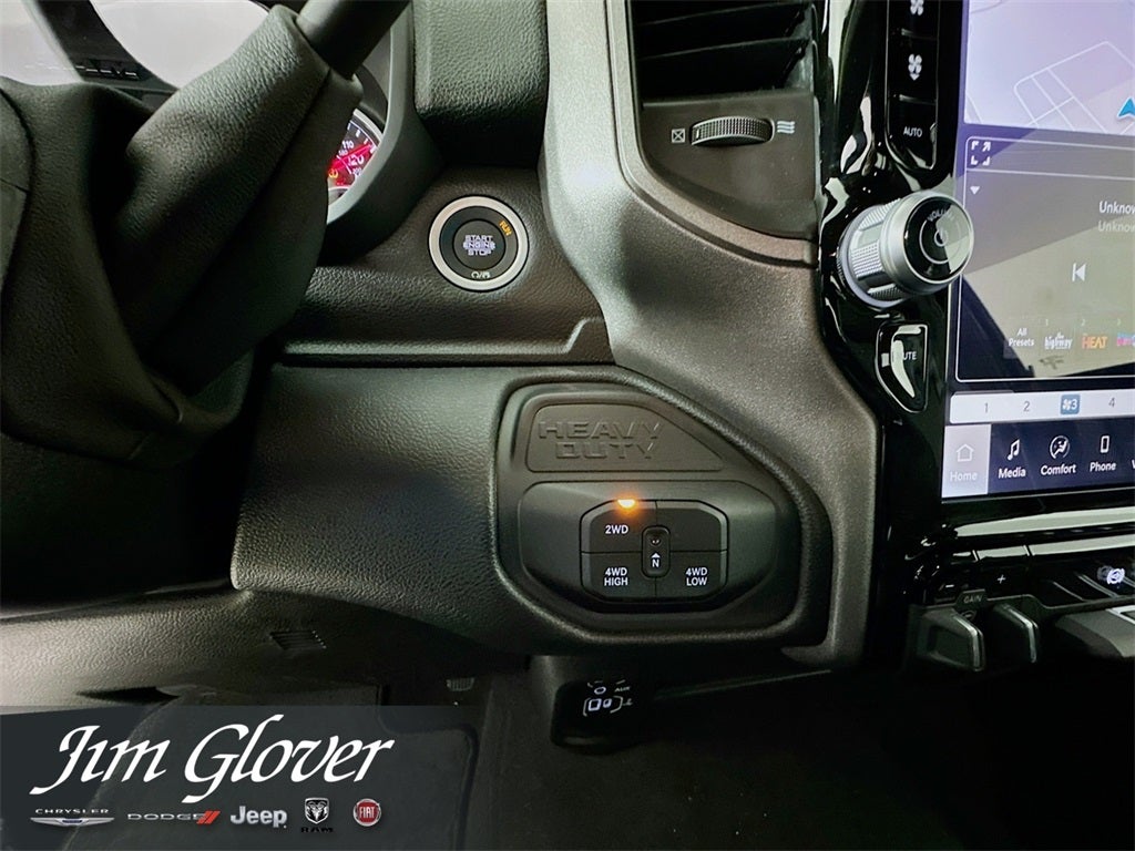 2026 RAM 3500 RAM 3500 TRADESMAN CREW CAB 4X4 8' BOX