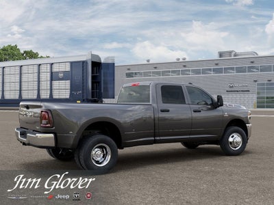 2026 RAM 3500 RAM 3500 TRADESMAN CREW CAB 4X4 8' BOX