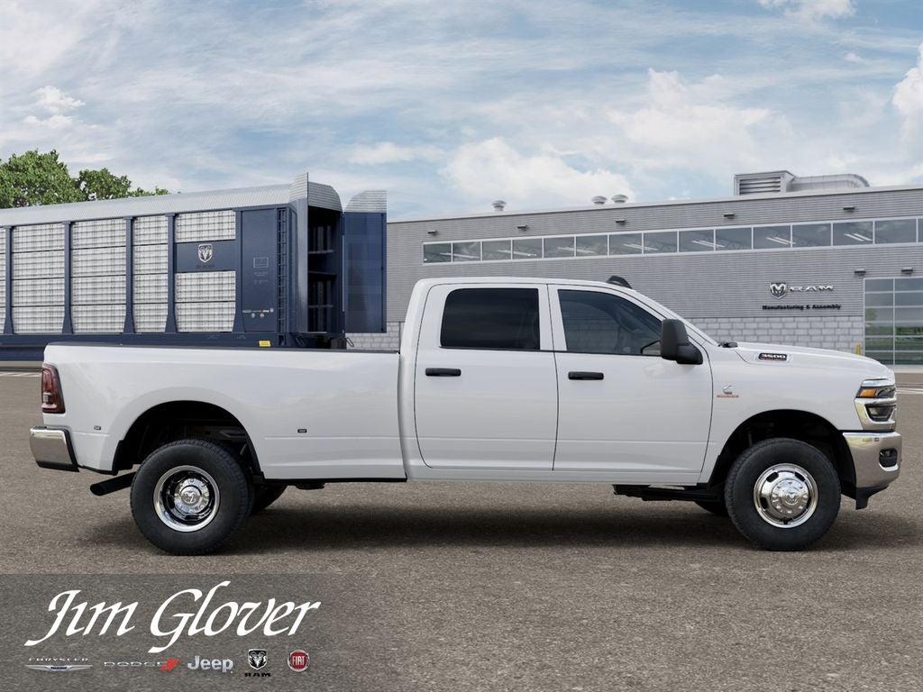 2026 RAM 3500 RAM 3500 TRADESMAN CREW CAB 4X4 8' BOX