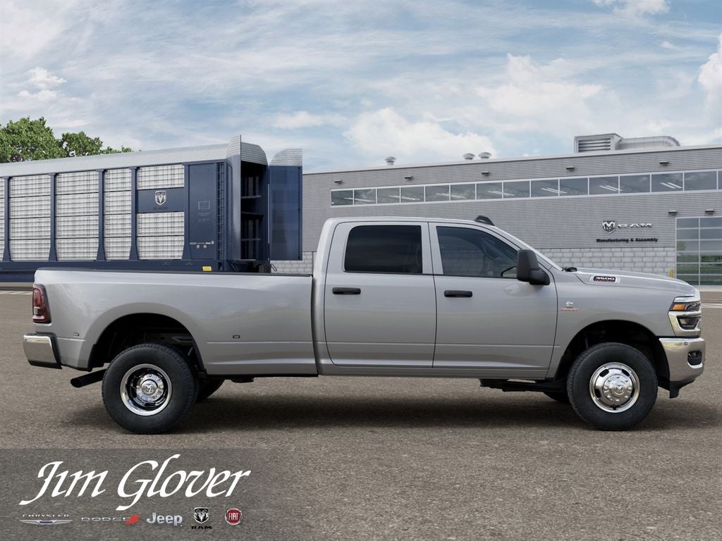 2026 RAM 3500 RAM 3500 TRADESMAN CREW CAB 4X4 8' BOX